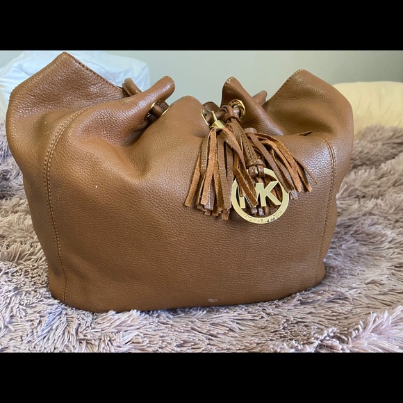 Michael Kors purse - Picture 2 of 3